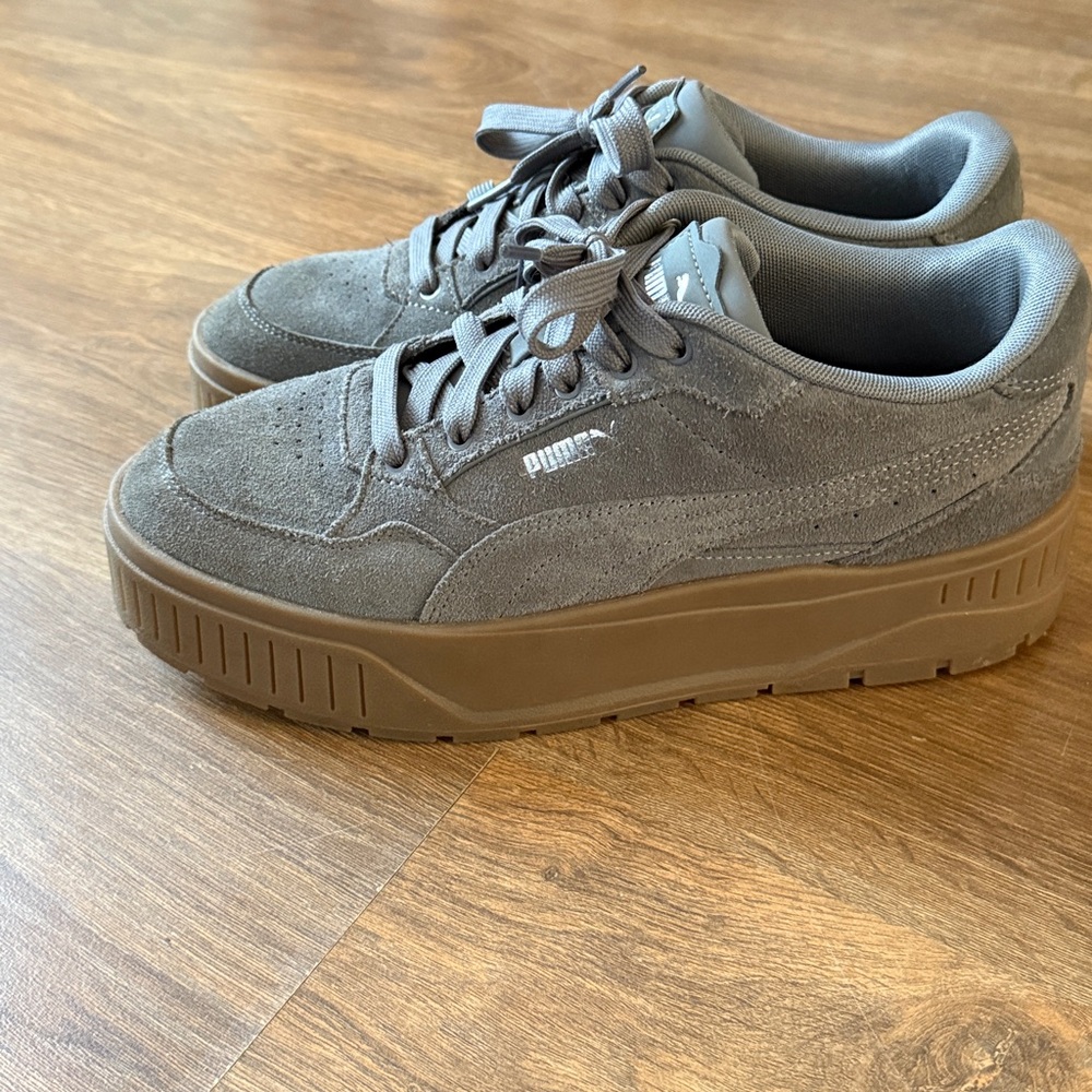 Puma Gray Suede Sneakers with Gum Sole